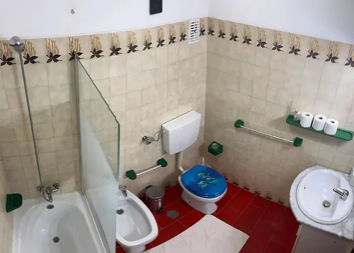 Red Da Oura شقة *