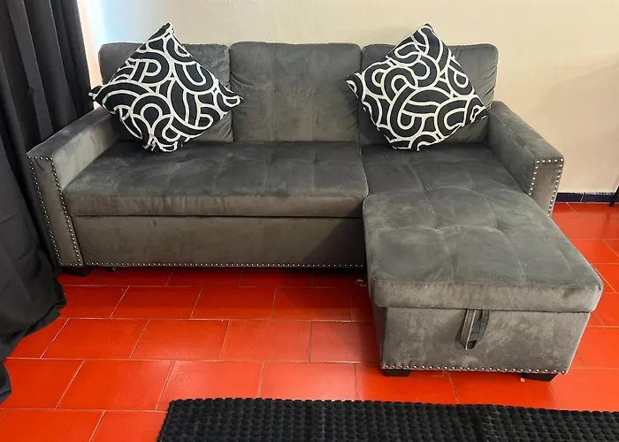 Red Da Oura شقة *